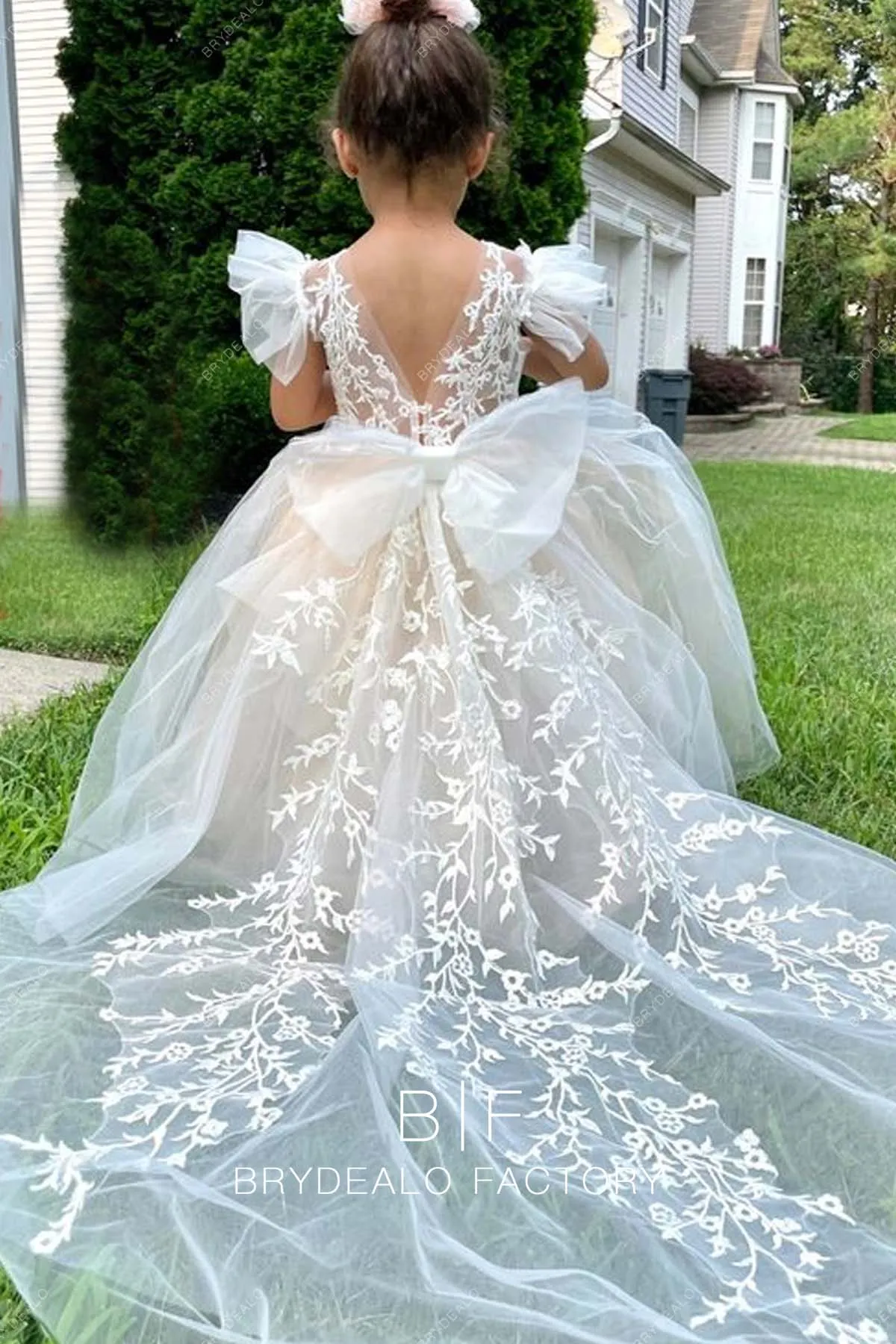 White Lace Champagne Tulle Ball Gown Elegant Flower Girl Dress